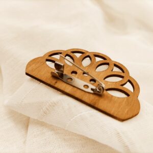 broche