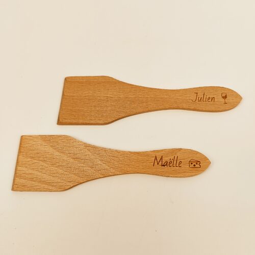 Spatule raclette en bois per