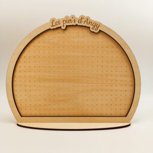 Support pins présentoir personnalisé en bois